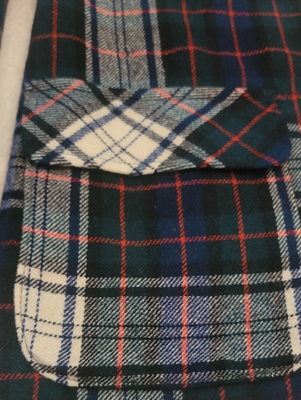 Pendleton Navy, Cream & Red Plaid Button Jacket - Picture 4 of 7